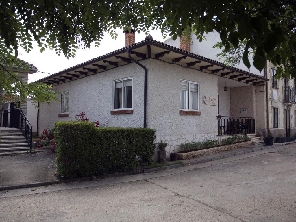 Casa Rural La Conejera Madrigalejo Del Monte Стая снимка