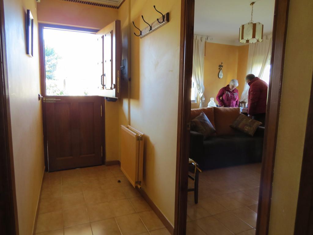 Casa Rural La Conejera Madrigalejo Del Monte Екстериор снимка